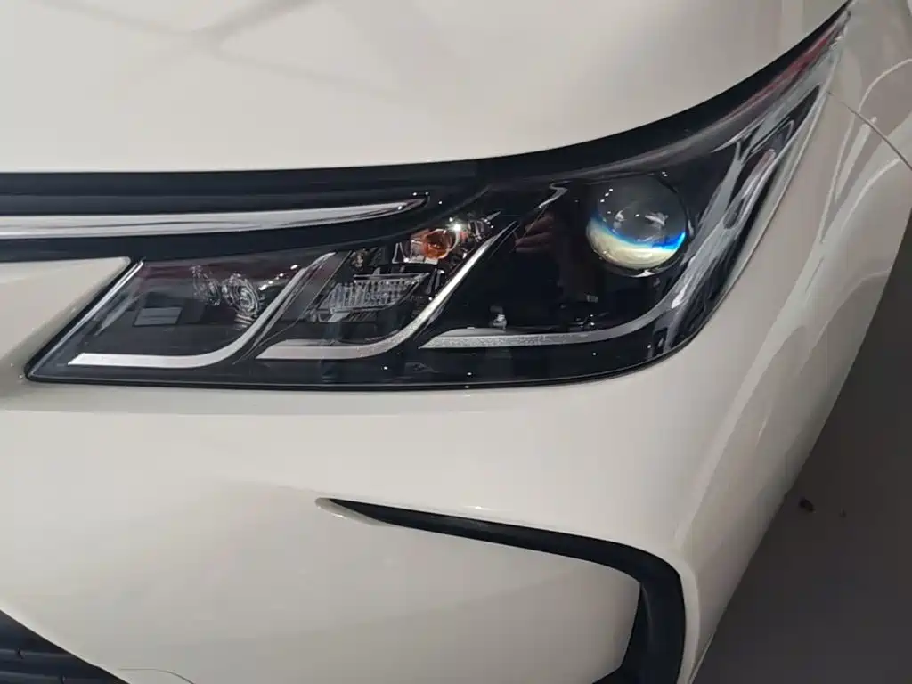 Toyota Corolla — миниатюра 24