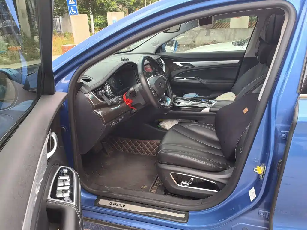 Geely Borui Hybrid — миниатюра 14