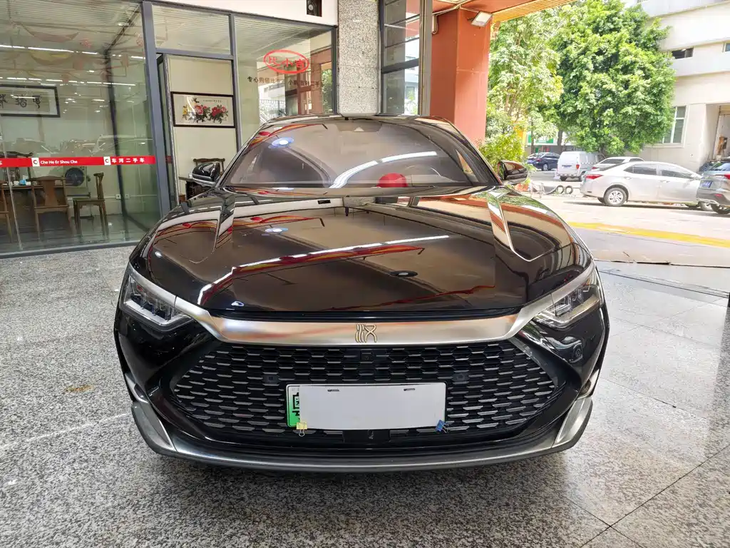 BYD Han — миниатюра 2