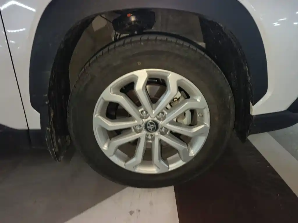 Toyota Frontlander — миниатюра 24