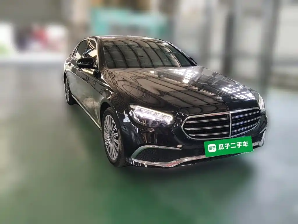 Mercedes-Benz E-Class — миниатюра 24