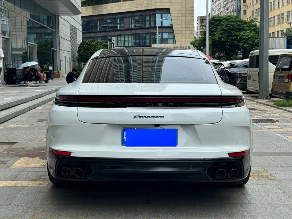 Porsche Panamera — миниатюра 10