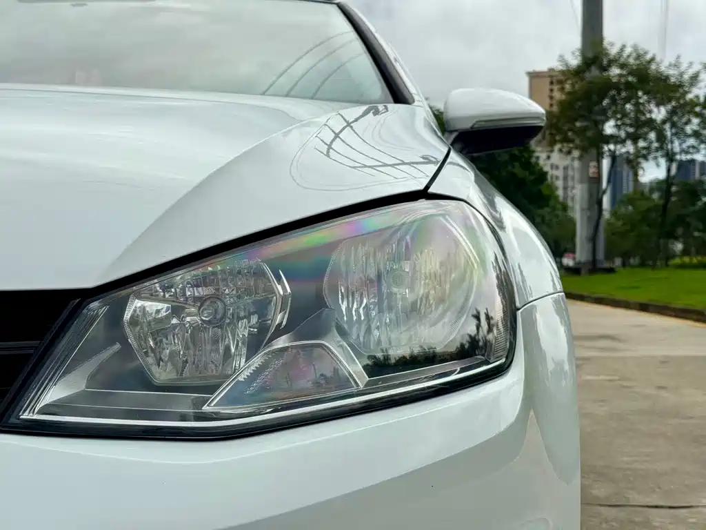 Volkswagen Golf 2016 230TSI AT Comfort