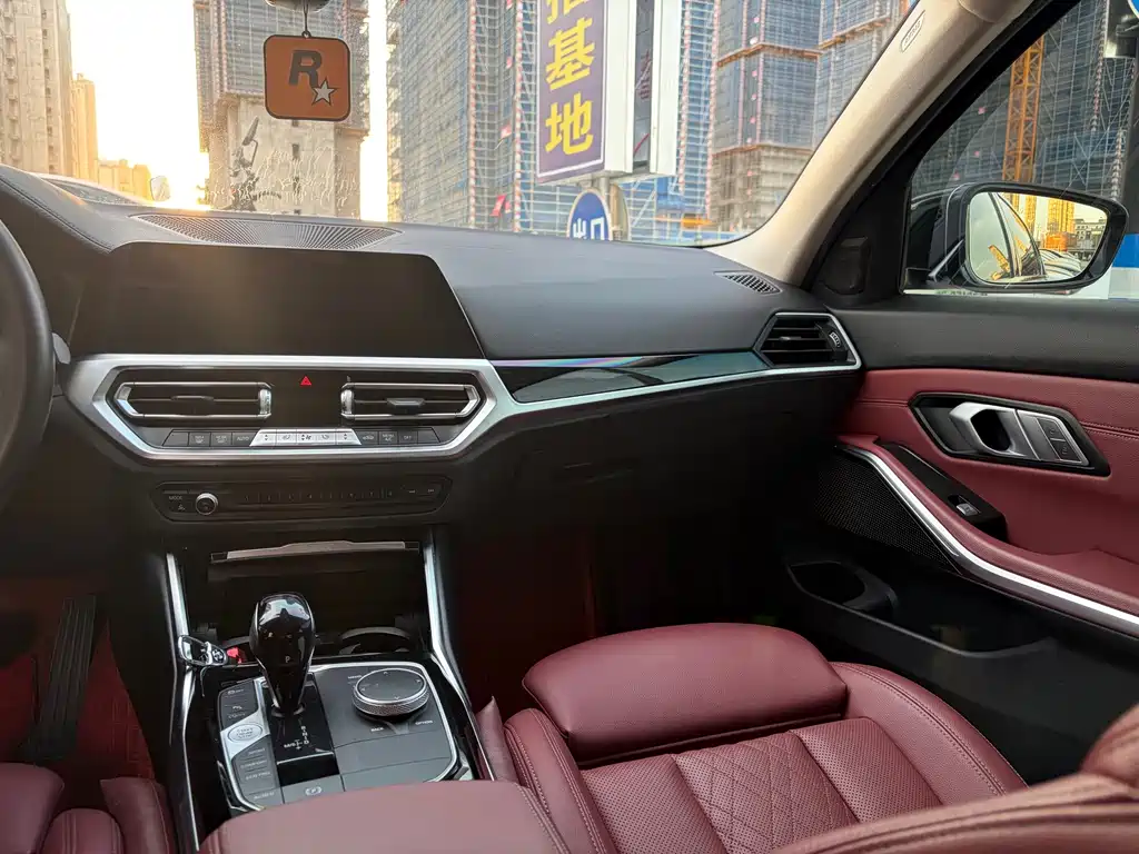 BMW 3 Series — миниатюра 24