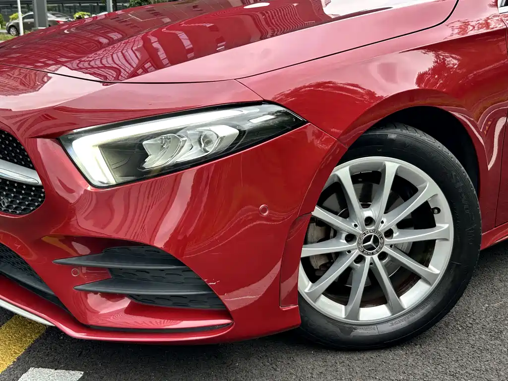 MERCEDES-BENZ A CLASS