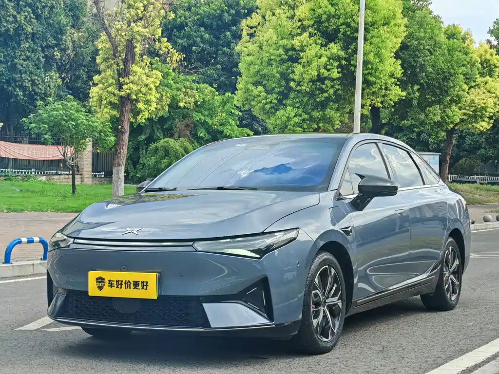 XPeng P5