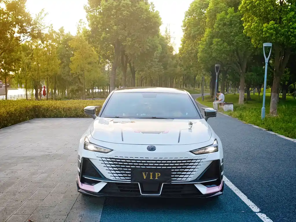 Changan UNI-V — миниатюра 2