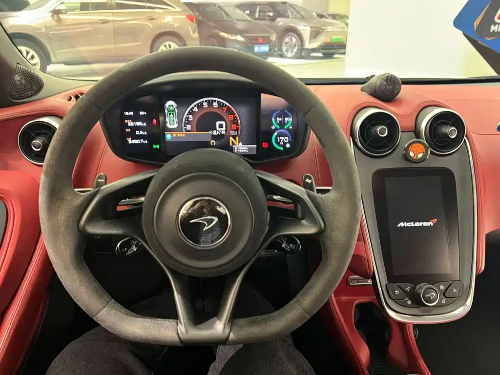 McLaren 570 — миниатюра 4
