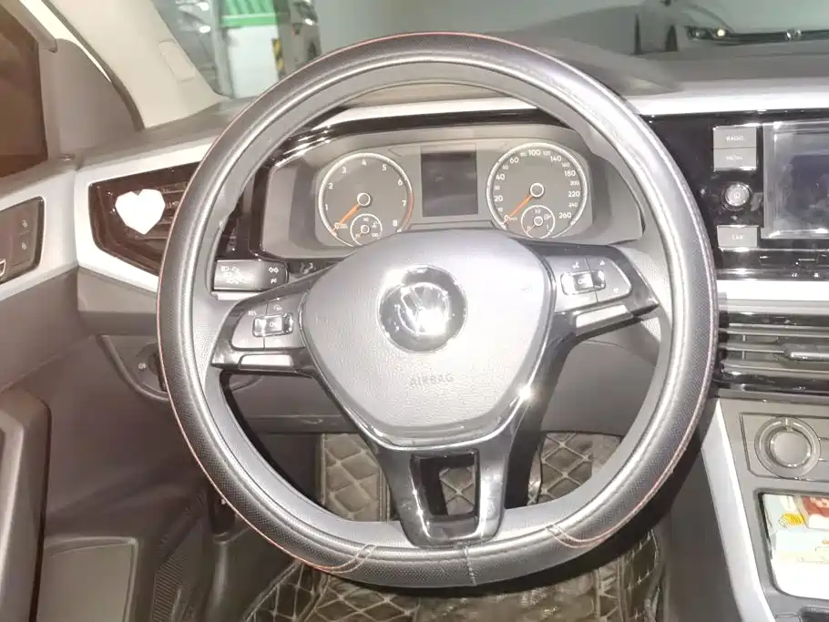 Volkswagen Polo — миниатюра 15