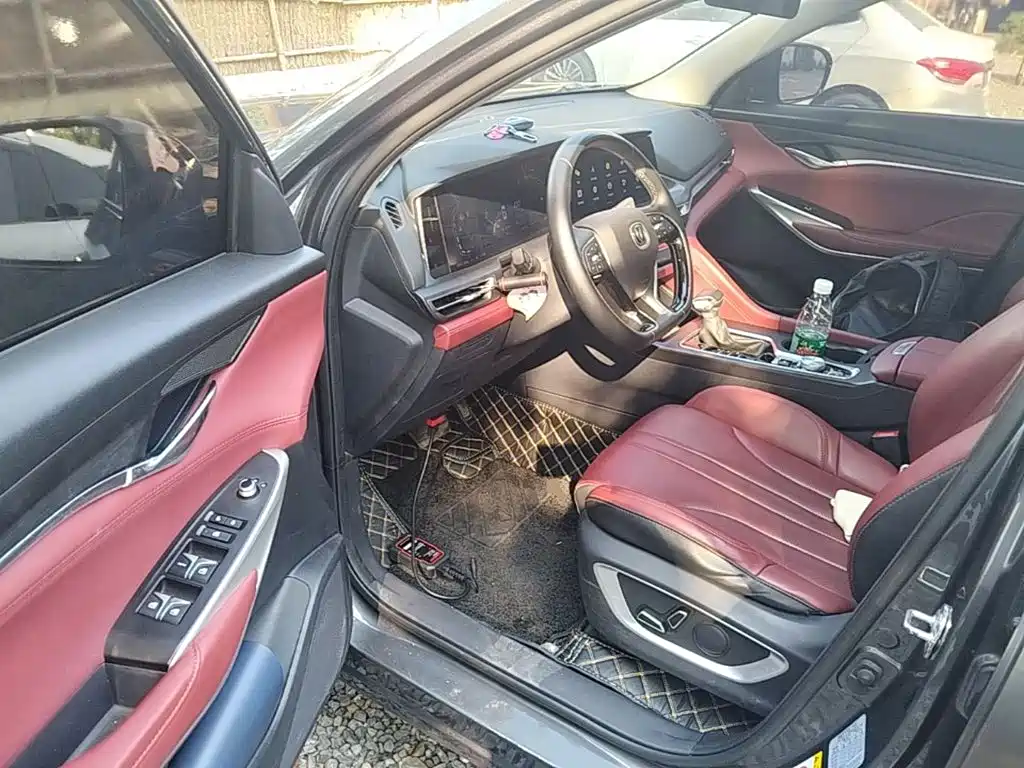 Changan Changan CS75PLUS — миниатюра 16