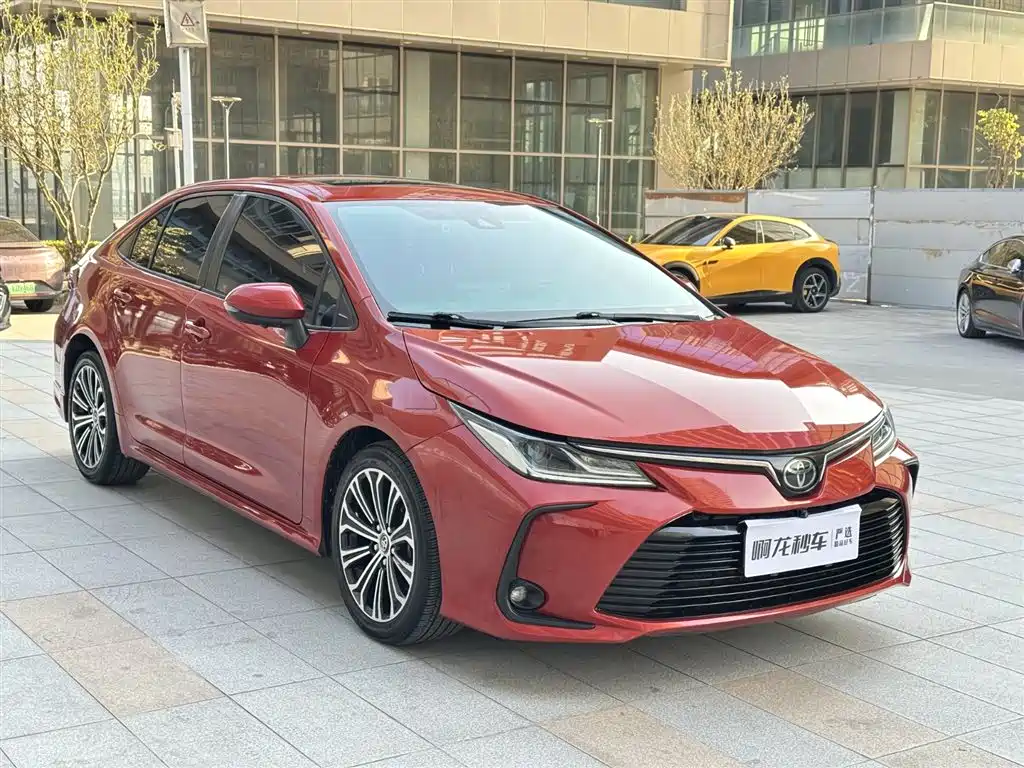 TOYOTA COROLLA