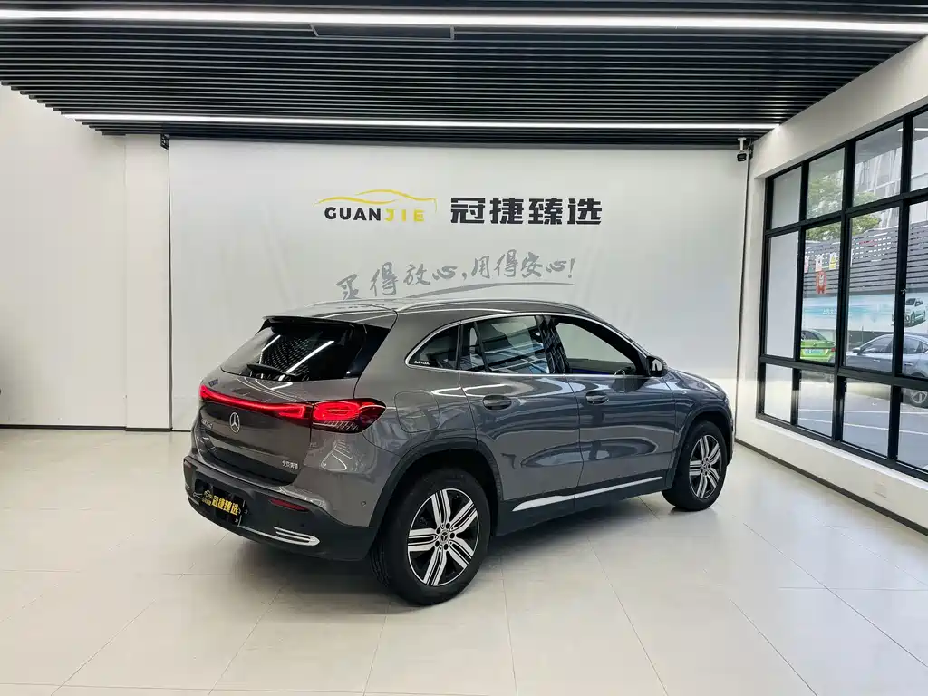 Mercedes-Benz EQA — миниатюра 16
