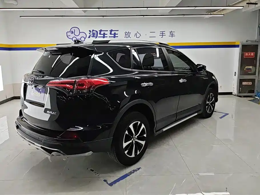 TOYOTA RAV4 RONGFANG