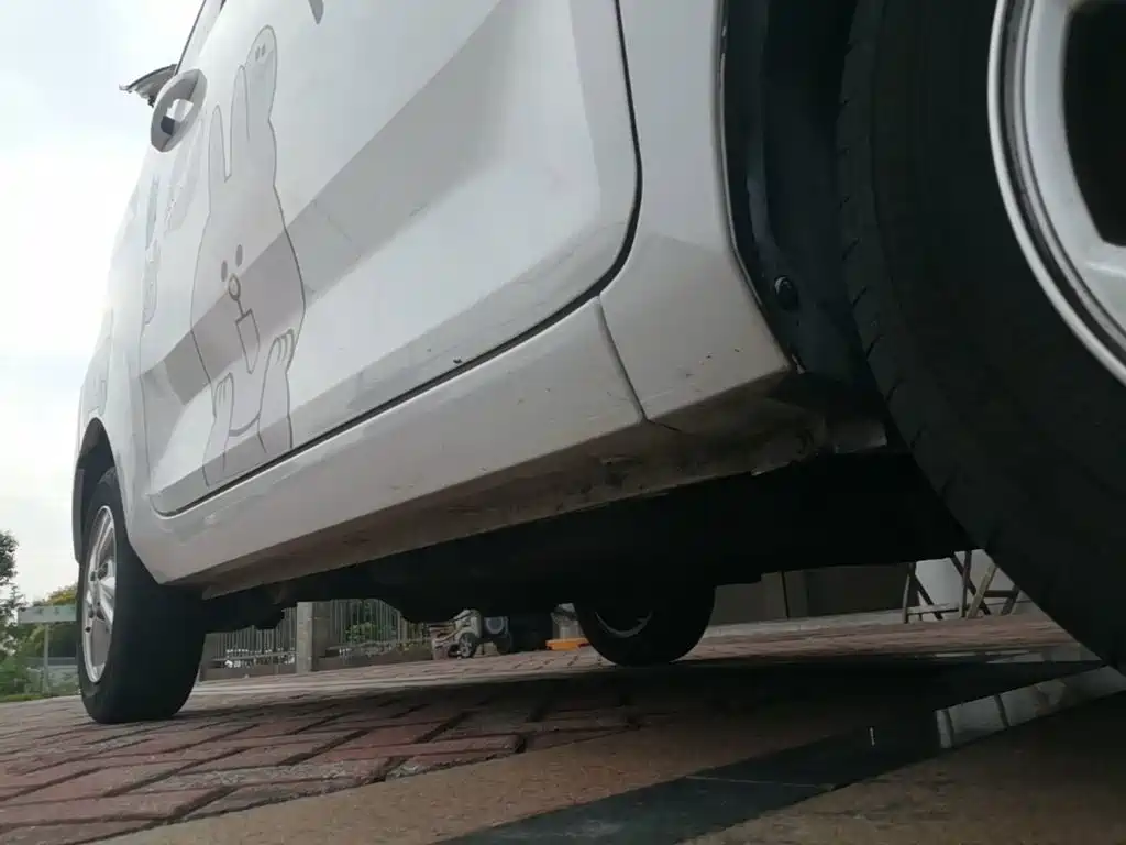 Wuling MINIEV — миниатюра 21