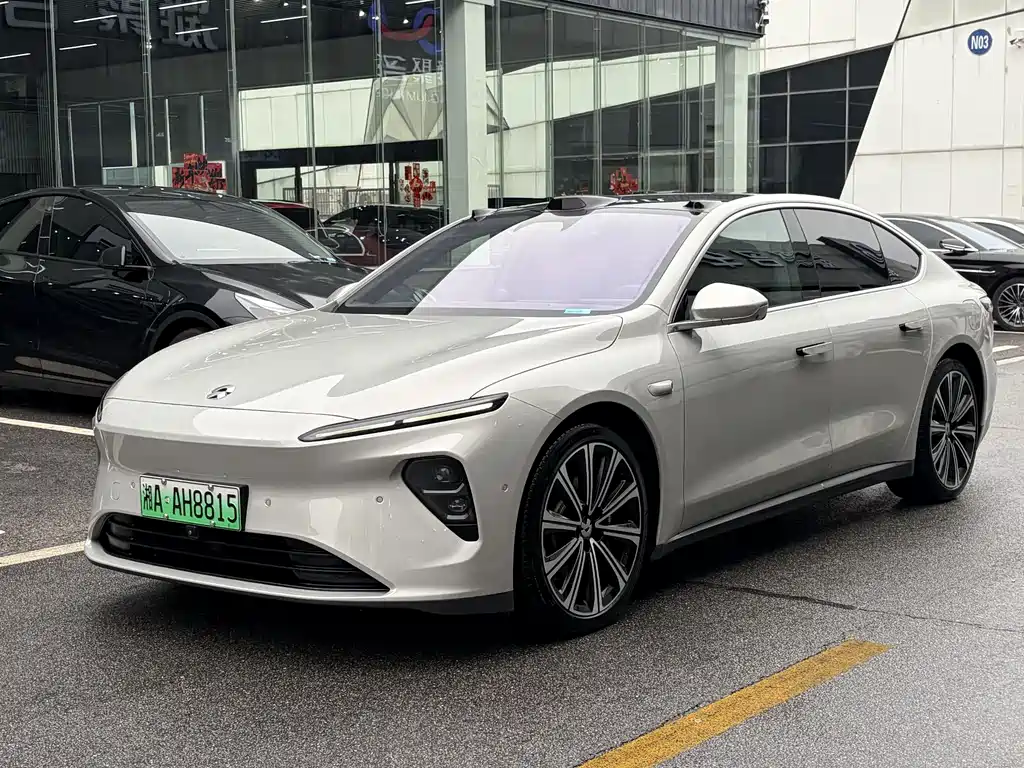 NIO NIO ET7