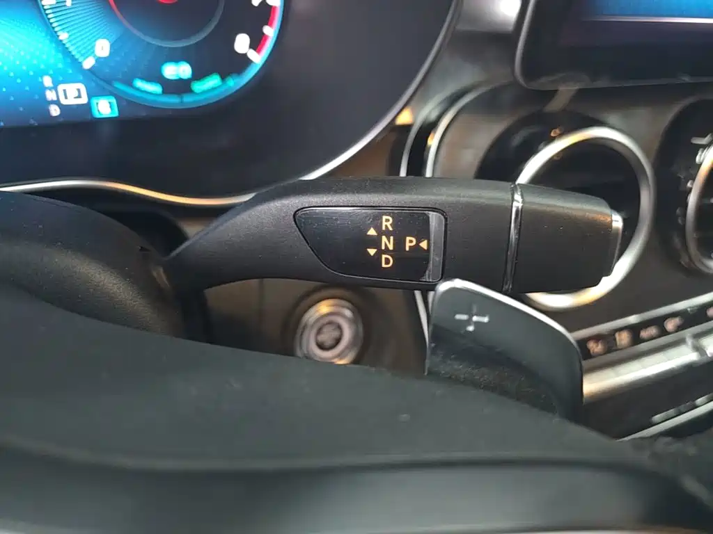 Mercedes-Benz C-Class — миниатюра 14