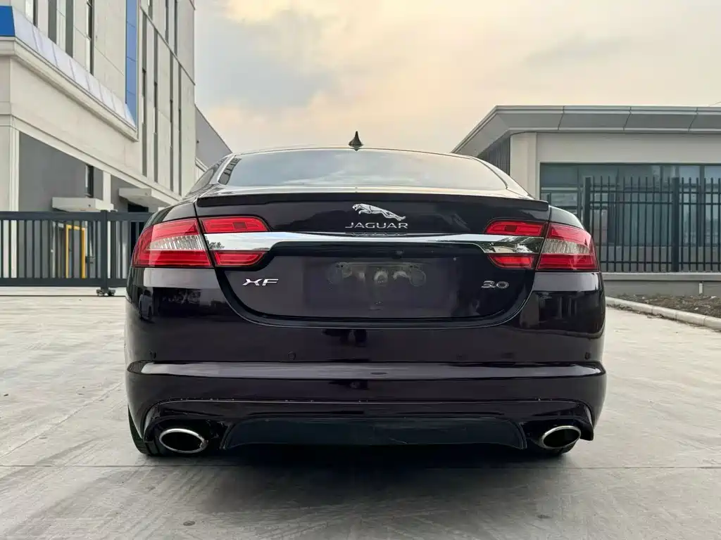 Jaguar XF 2015 XF 3.0 SC R-Sport Luxury