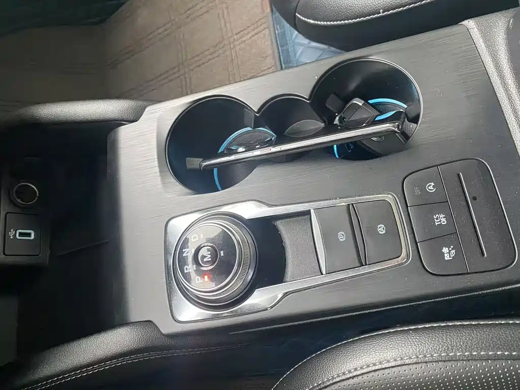 Ford Focus — миниатюра 11
