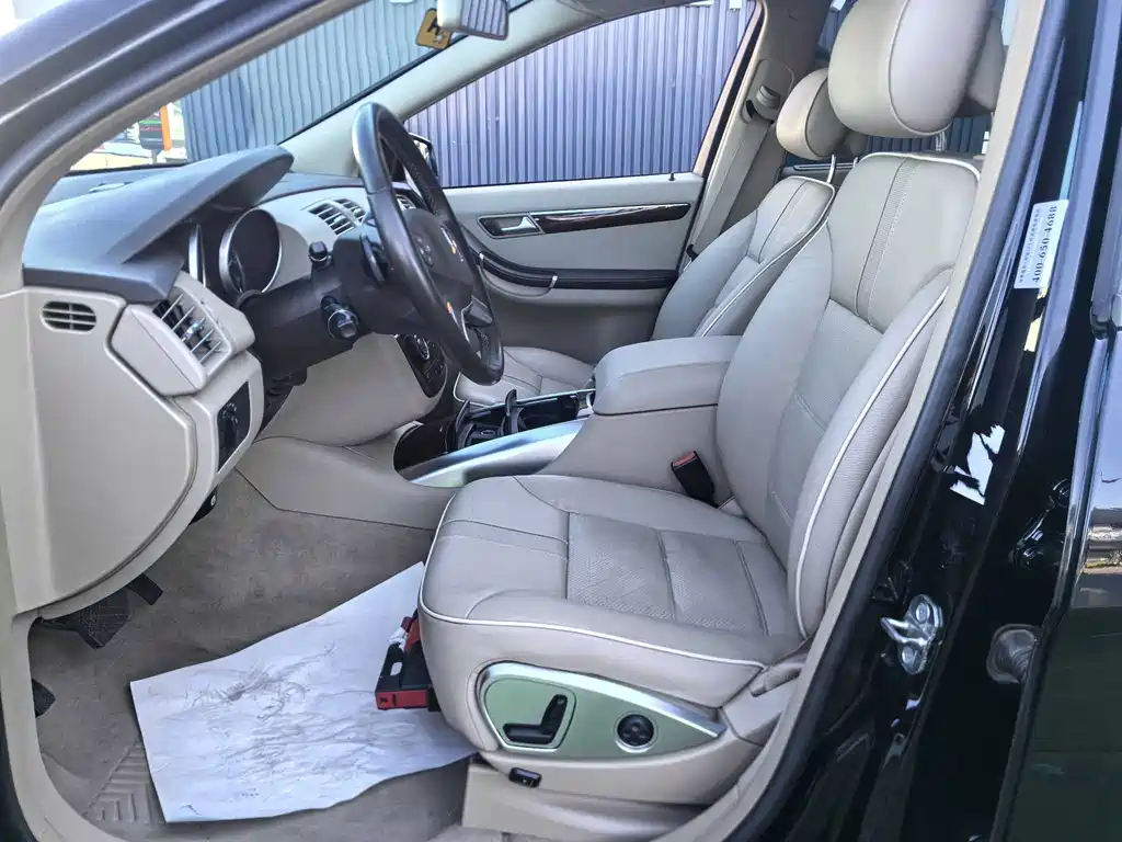 Mercedes-Benz R-Class — миниатюра 12