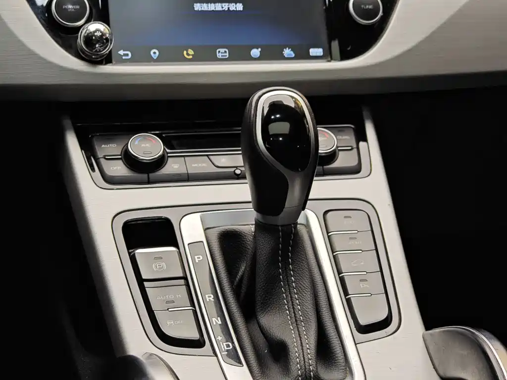 GEELY AUTOMOBILE BOYUE