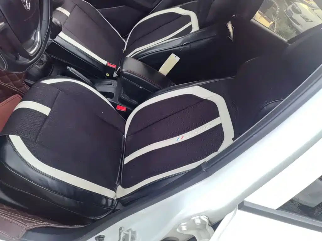 Baojun 310 — миниатюра 15
