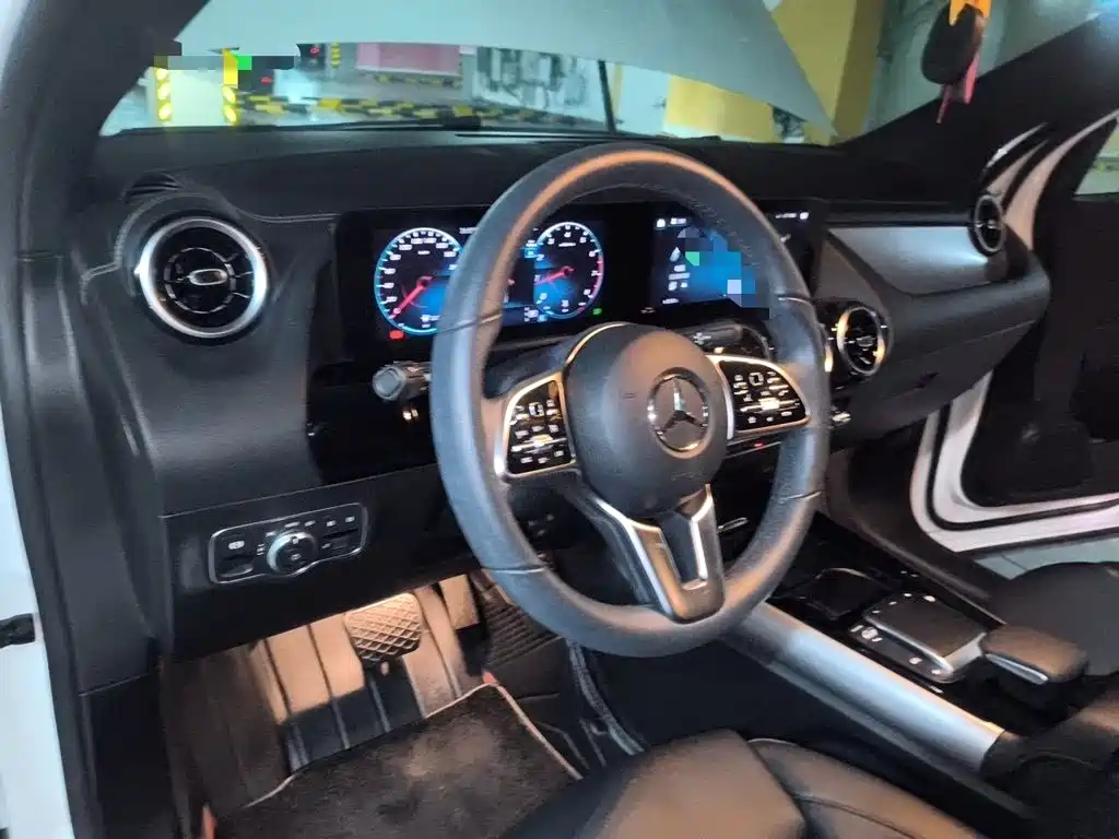 Mercedes-Benz GLA — миниатюра 3