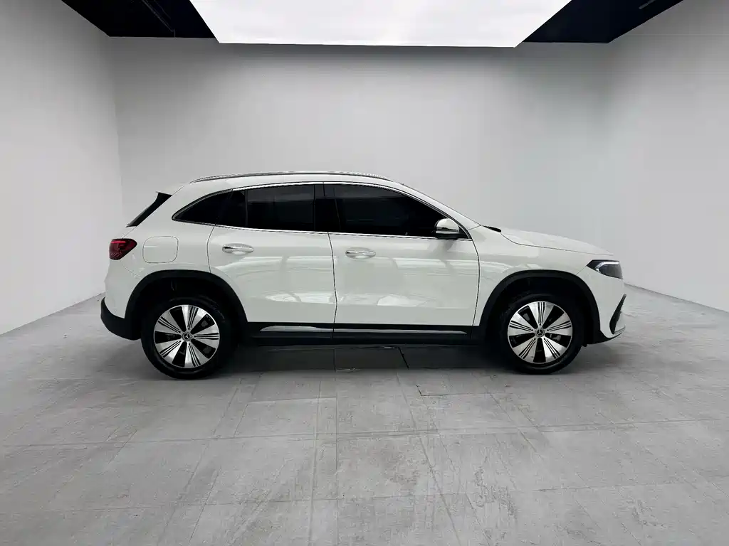 Mercedes-Benz EQA — миниатюра 15