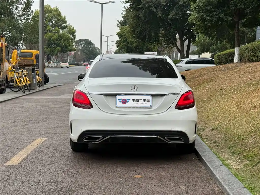 MERCEDES-BENZ C CLASS