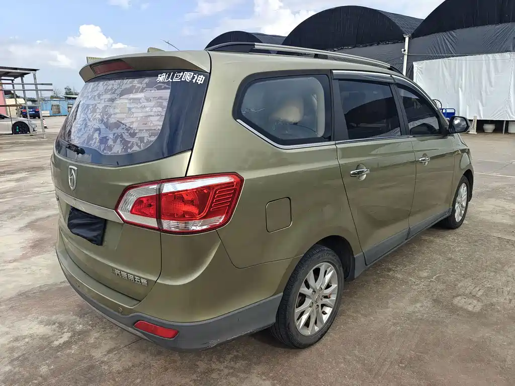 Baojun 730 1.5L Manual Value Type 7 seats China V, фото 6
