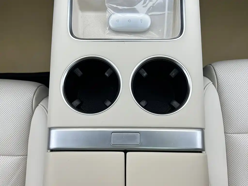Li Auto Li L7 — миниатюра 23