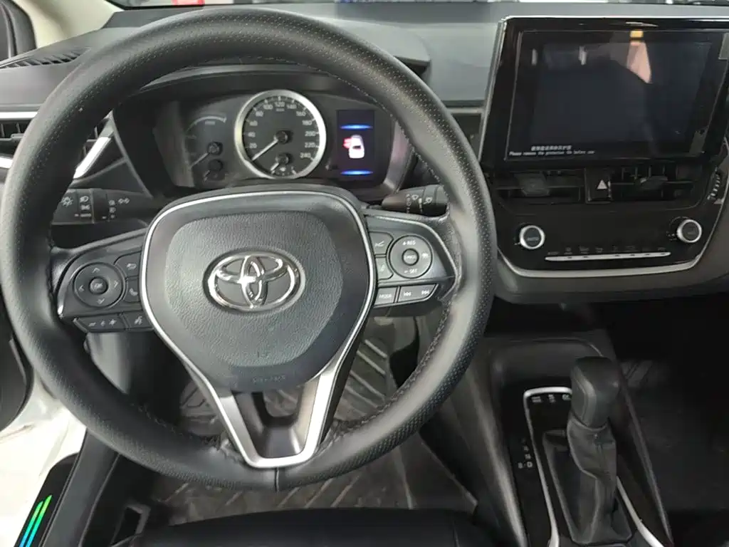Toyota Corolla - фото 11
