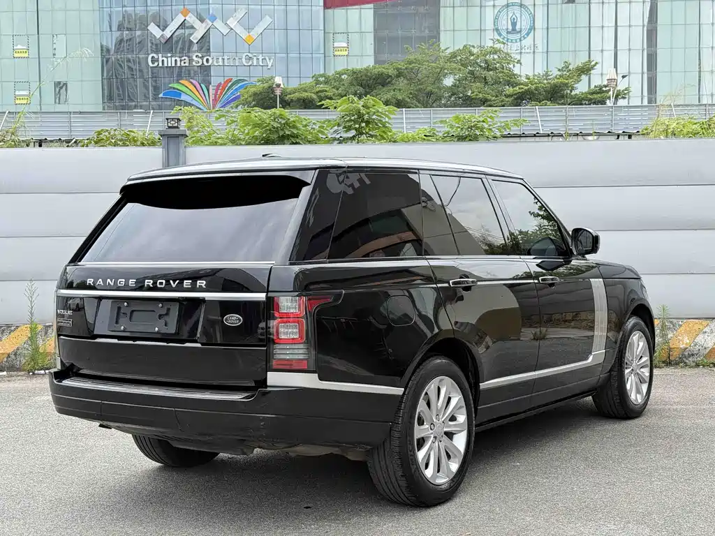 Land Rover Range Rover 2015 3.0 TDV6 Vogue