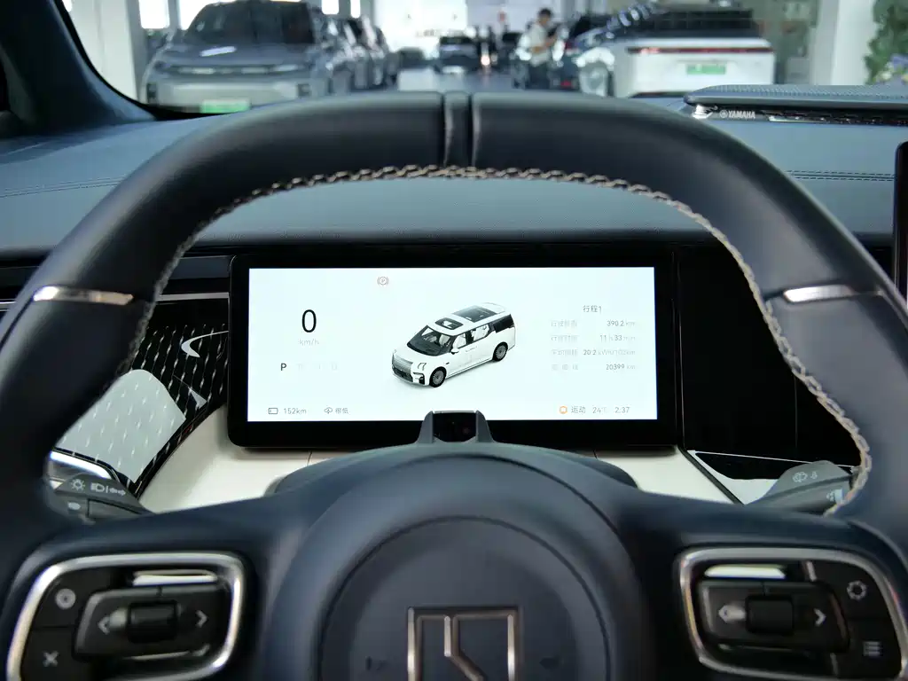 ZEEKR EXTREME KRYPTON 009