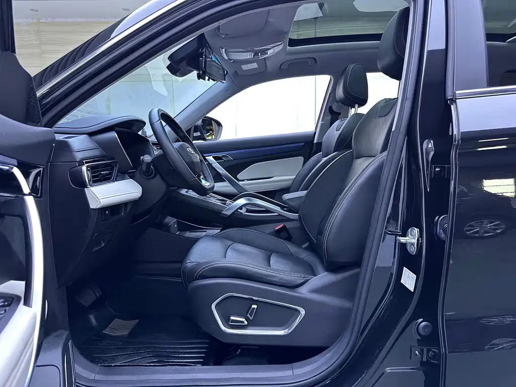 Geely Boyue — миниатюра 8