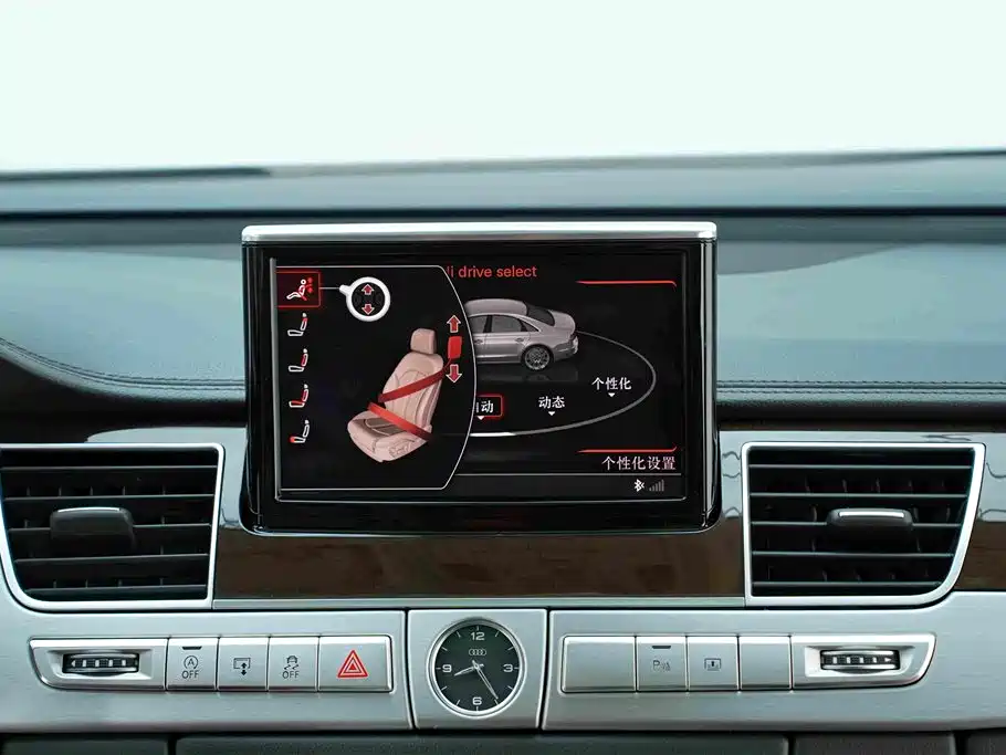 Audi A8 — миниатюра 38
