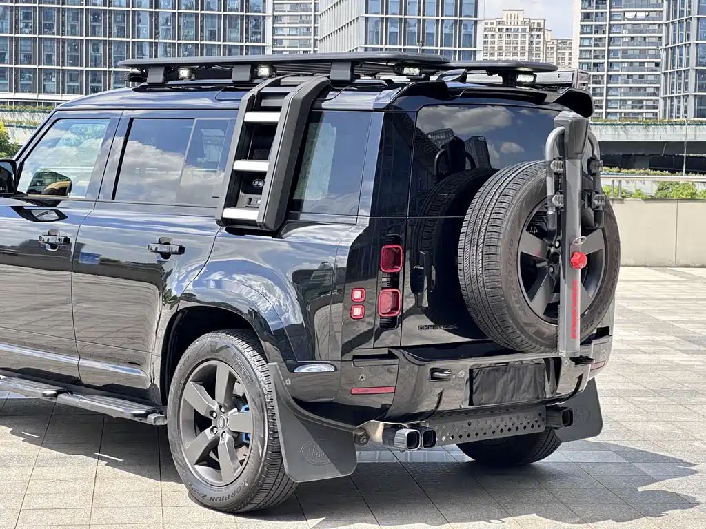 Land Rover Defender — миниатюра 15