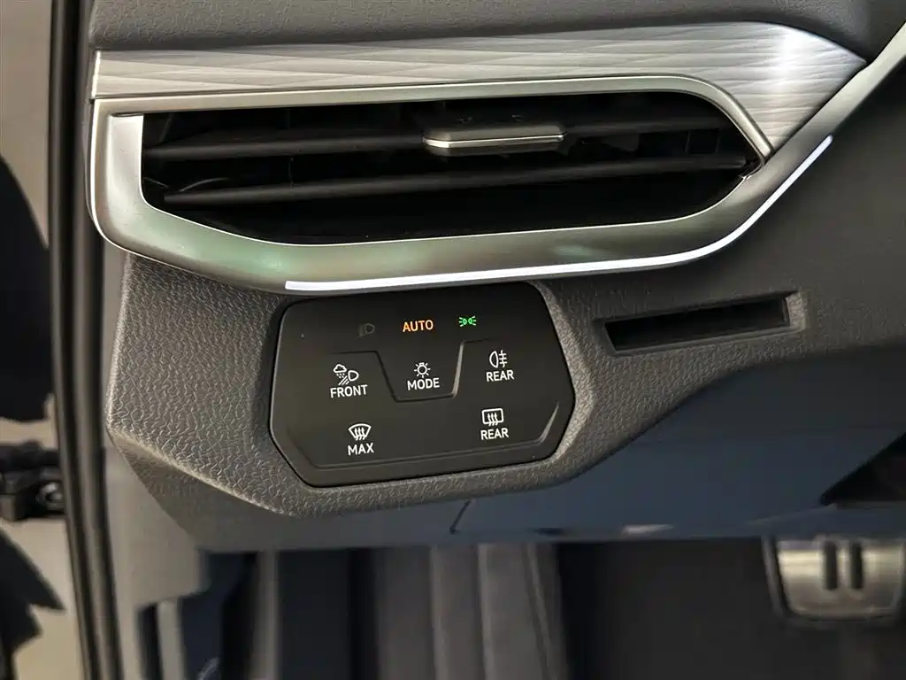 Volkswagen ID.4 Crozz — миниатюра 31