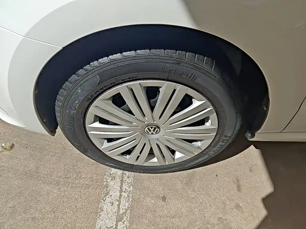 Volkswagen Polo — миниатюра 23