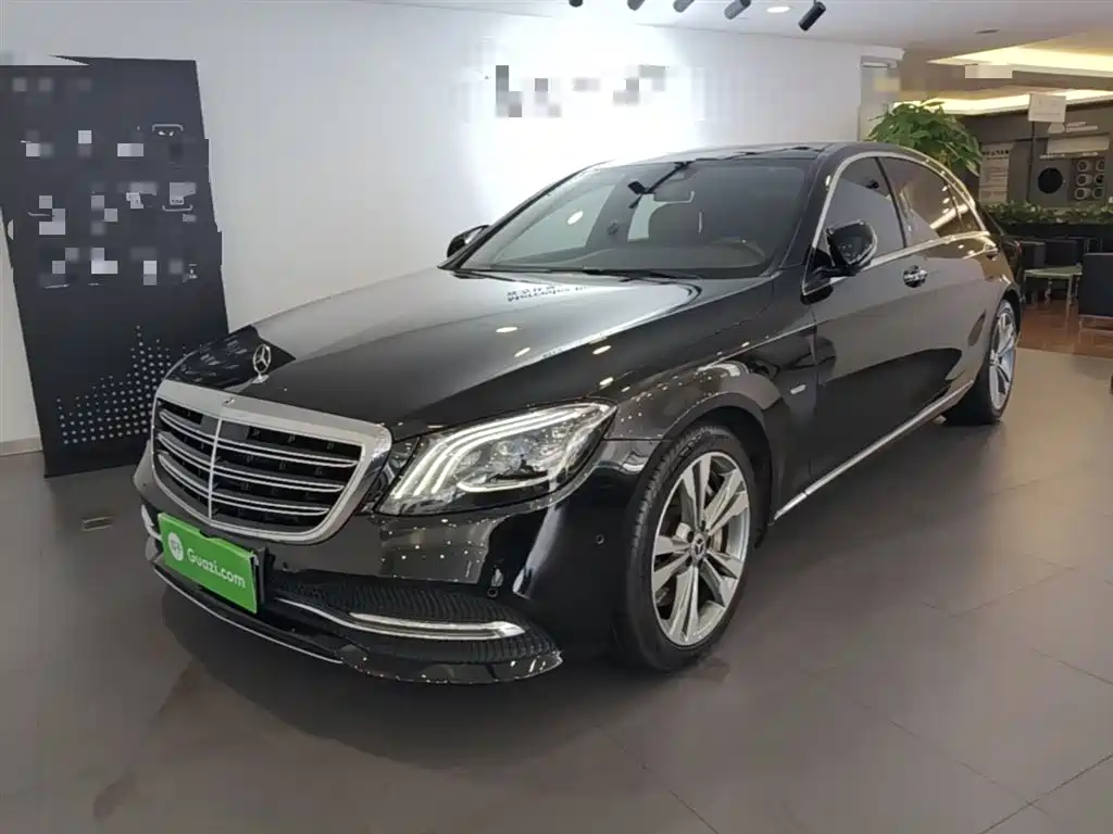 Mercedes-Benz S-Class 2020