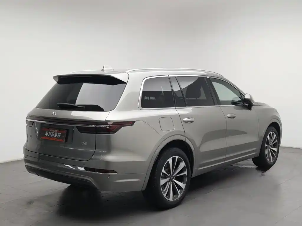 Li Auto Li ONE — миниатюра 2