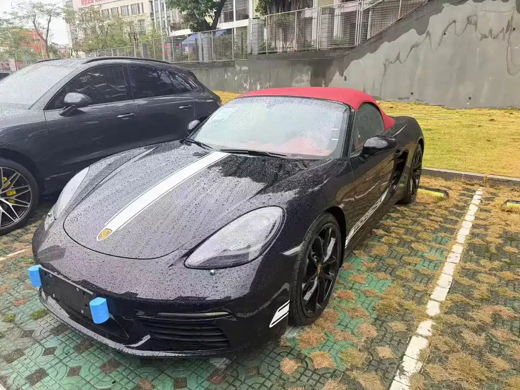 Porsche 718 0