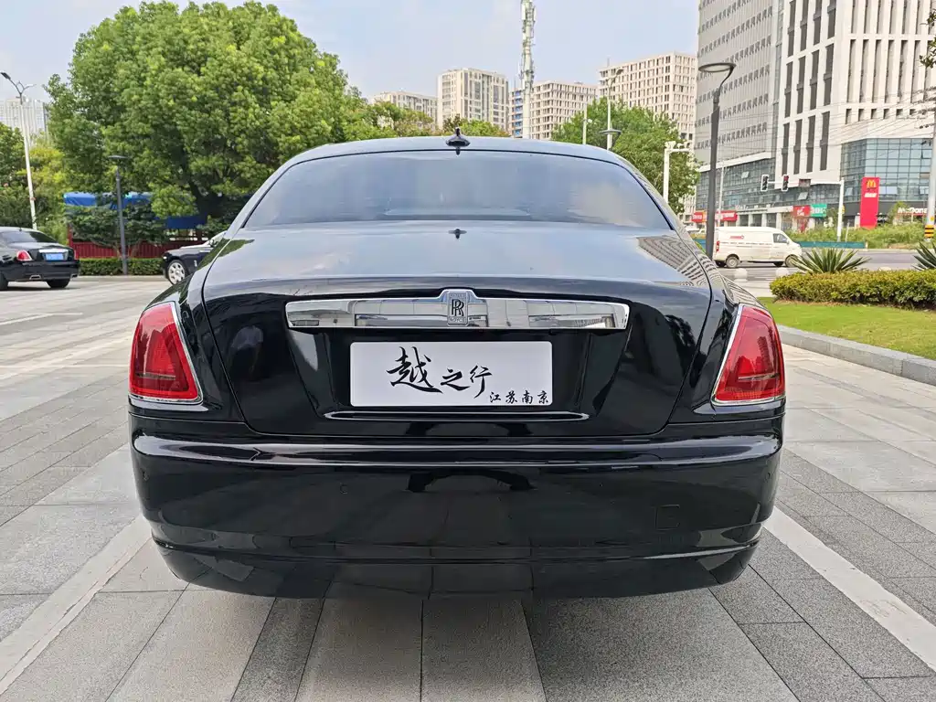 Rolls-Royce Ghost — миниатюра 4