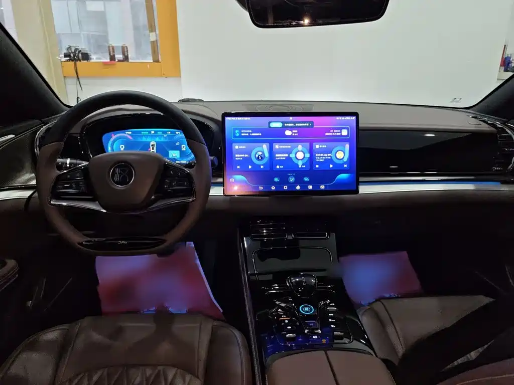 BYD Han — миниатюра 10