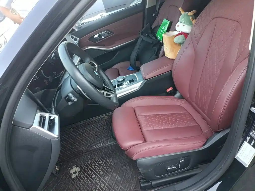 BMW 3 Series — миниатюра 8
