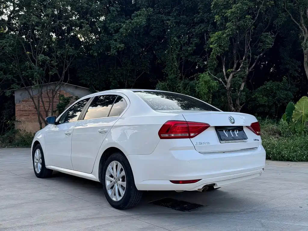 Volkswagen Lavida — миниатюра 11