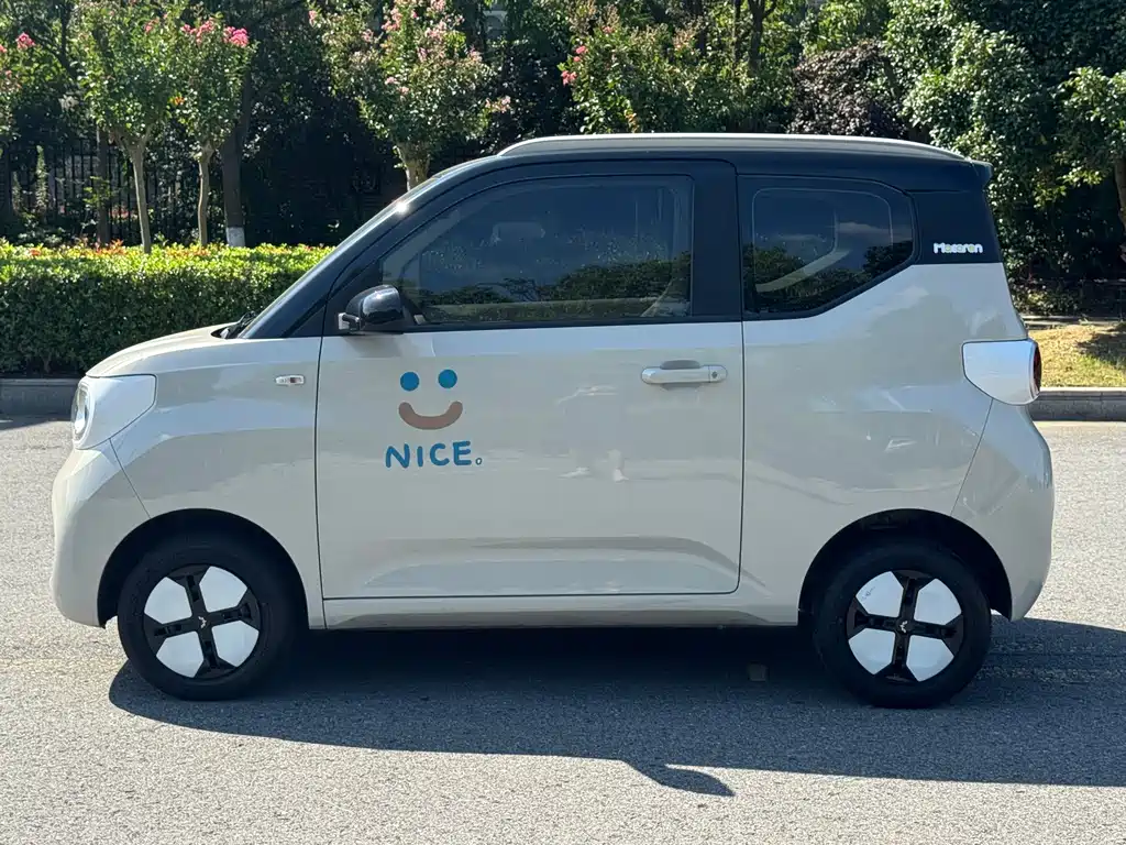 Wuling MINIEV — миниатюра 12