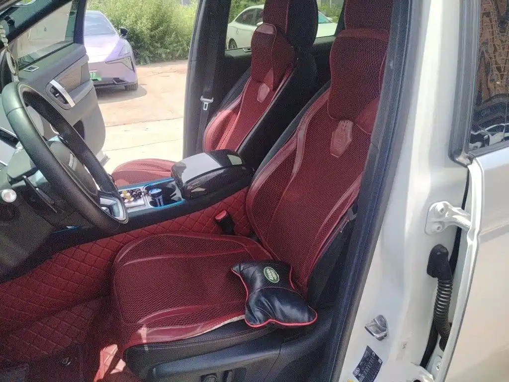 Land Rover Discovery Sport — миниатюра 8