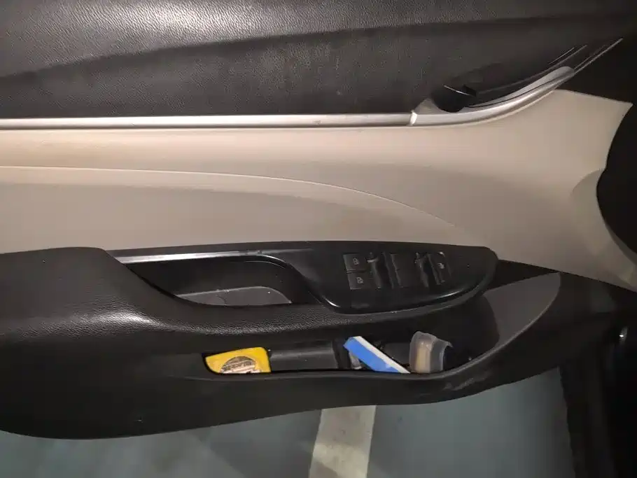 Buick Excelle — миниатюра 7
