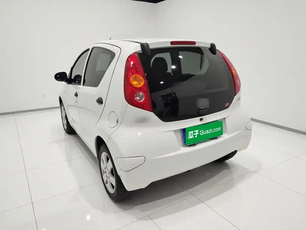 BYD F0 — миниатюра 4