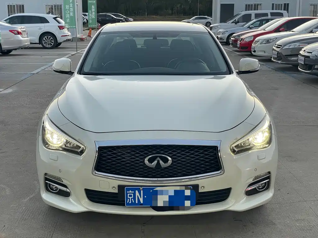 Infiniti Q50 — миниатюра 2